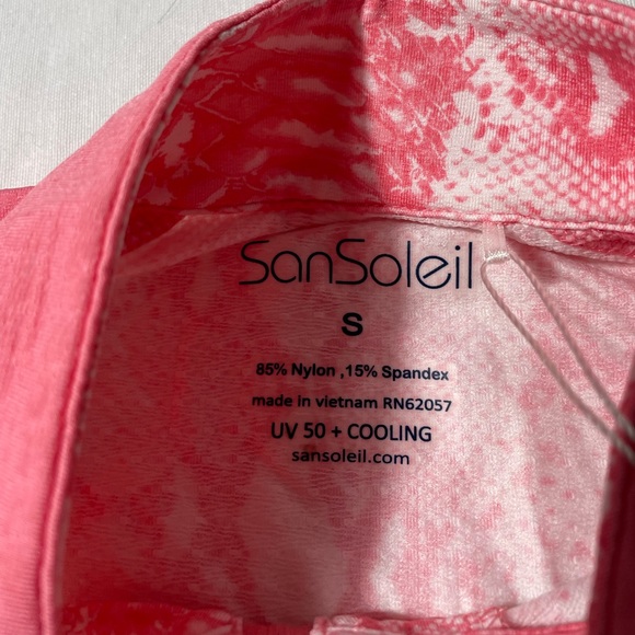 NWT SanSoleil UPF 50 Golf Pink Long sleeve top Snakeskin Print size S - Picture 7 of 9